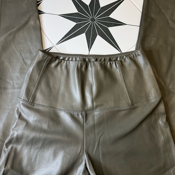 Wilfred Free Daria Vegan Leather Pants - Picture 7 of 8